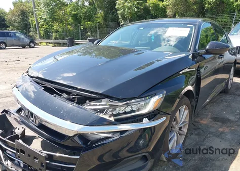 2021 Honda Accord Lx z USA, uszkodzony, nr VIN 1HGCV1F19MA059974